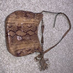 Authentic Michael Kors Purse AV-1306